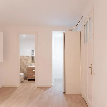 Luxe Apartment In Chamberi Chic Madrid Exterior photo